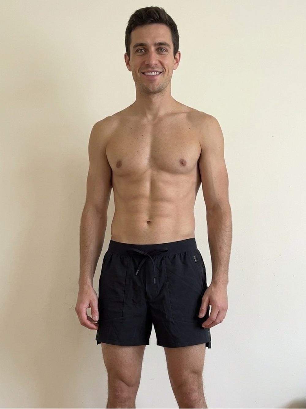 Lululemon License To Train Short 7” Graphic Logo Men’s Medium Black